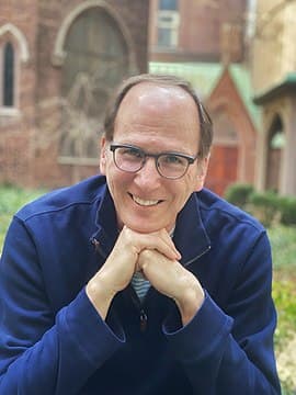 Стівен Генрі Строгац