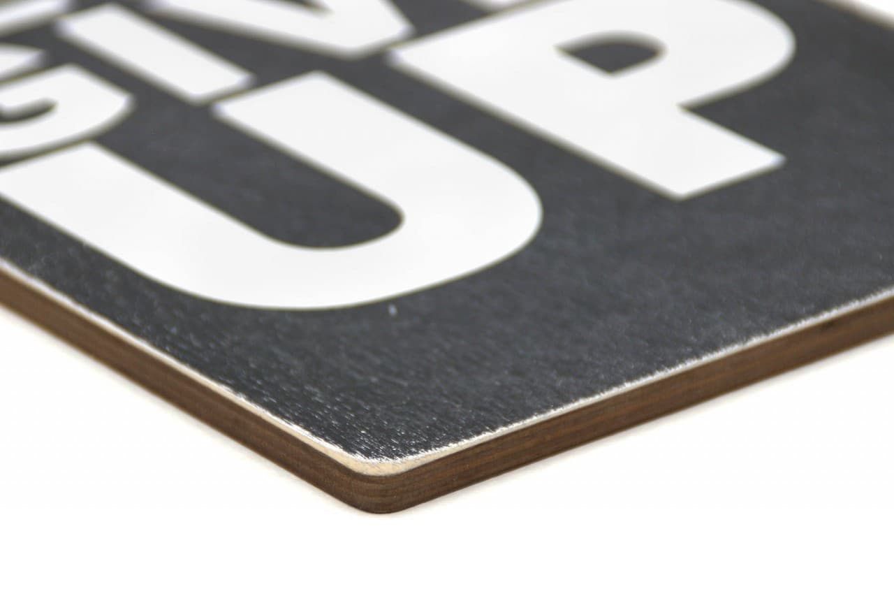 Постер &#39;Never give up&#39;, фото - 3