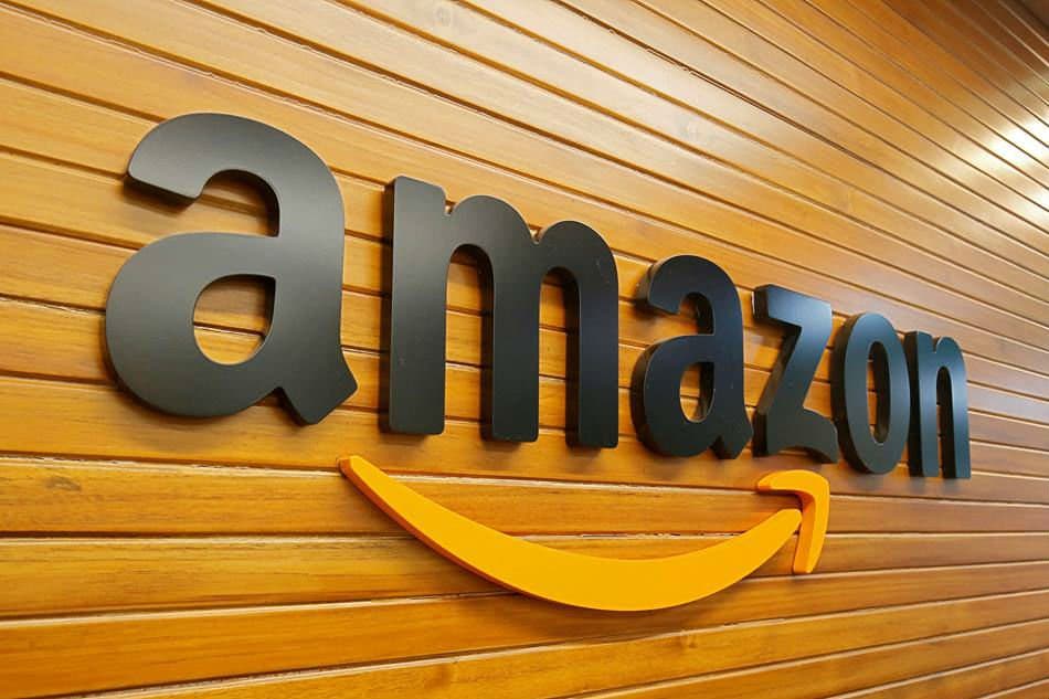 Amazon визначив ТОП-10 книжок, які найбільше читалися у 2020-му році його користувачами.