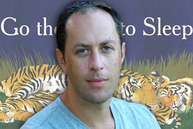 Адам Менсбах