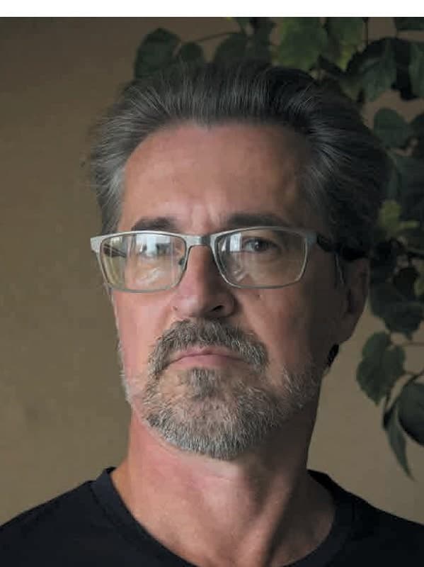 Сторозтерзаний ворогом Харків. 2022-2023. Фотосвідчення Вадима БЄЛІКОВА, фото - 2