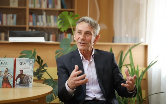 Василь Крас