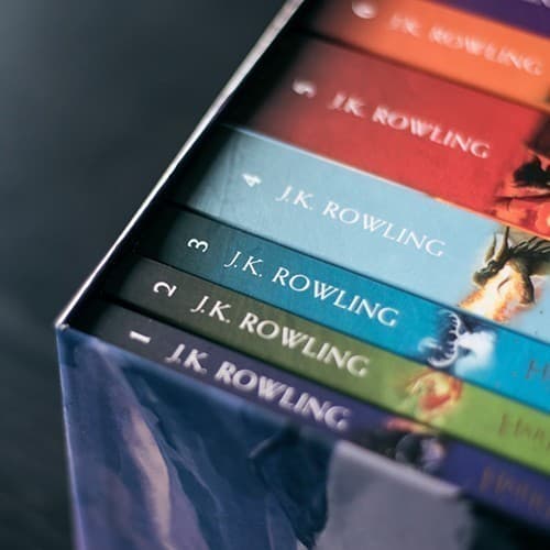 Чому Джоан Ролінґ не видала жодної книжки під справжнім іменем