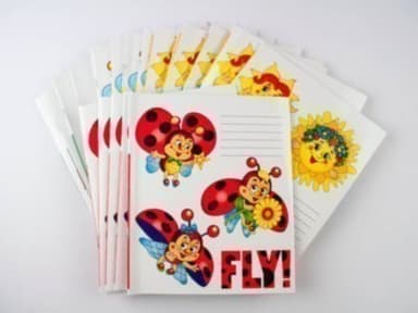 Зошит шкільний на скобі в косу лінію, 12л, Серія Бджілки-сонячки