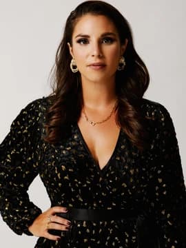 Вікторія Авеярд