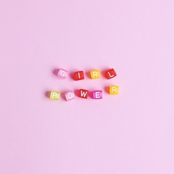 Невигадані історії про жінок, чоловіків і тверезий погляд на права людини