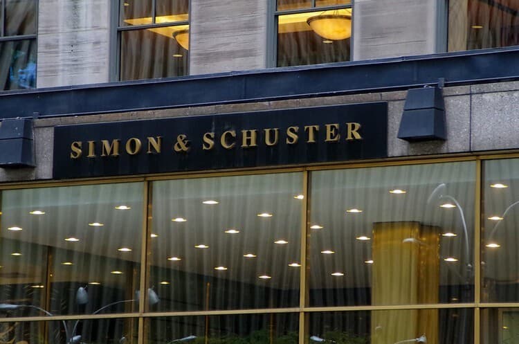 Німецький медіа-гігант Bertelsmann придбає видавничий дім Simon &amp; Schuster за $ 2 млрд