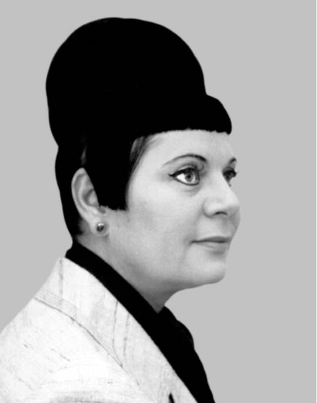 Емма Андієвська