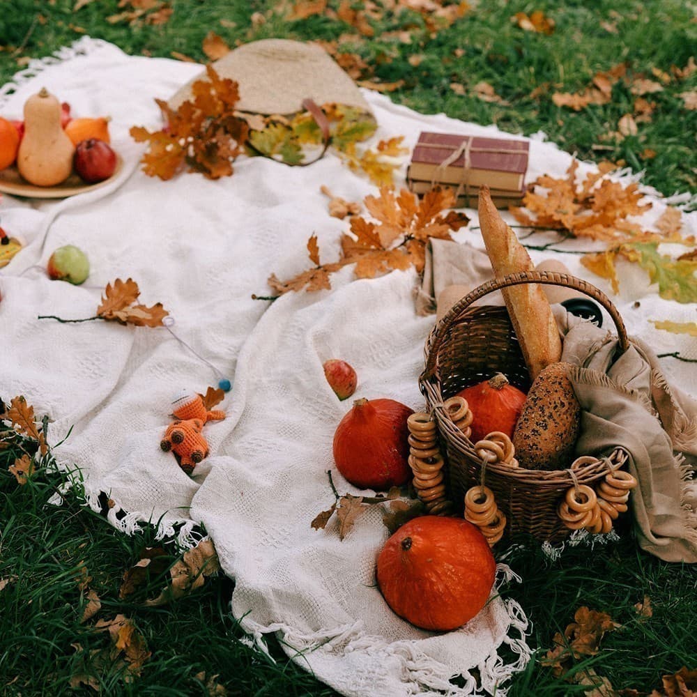 10 ідеальних книг для читання у жовтні