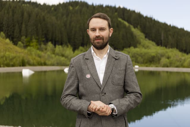 Богдан Красавцев