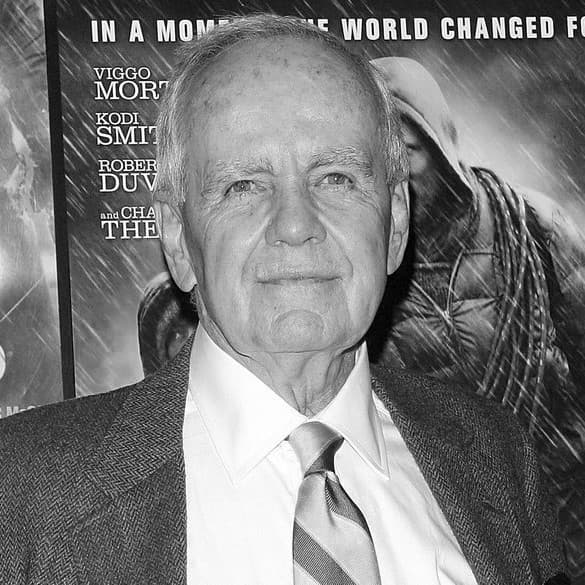 Помер лавреат Пулітцерівської премії Кормак Маккарті Помер лавреат Пулітцерівської премії Кормак Маккарті