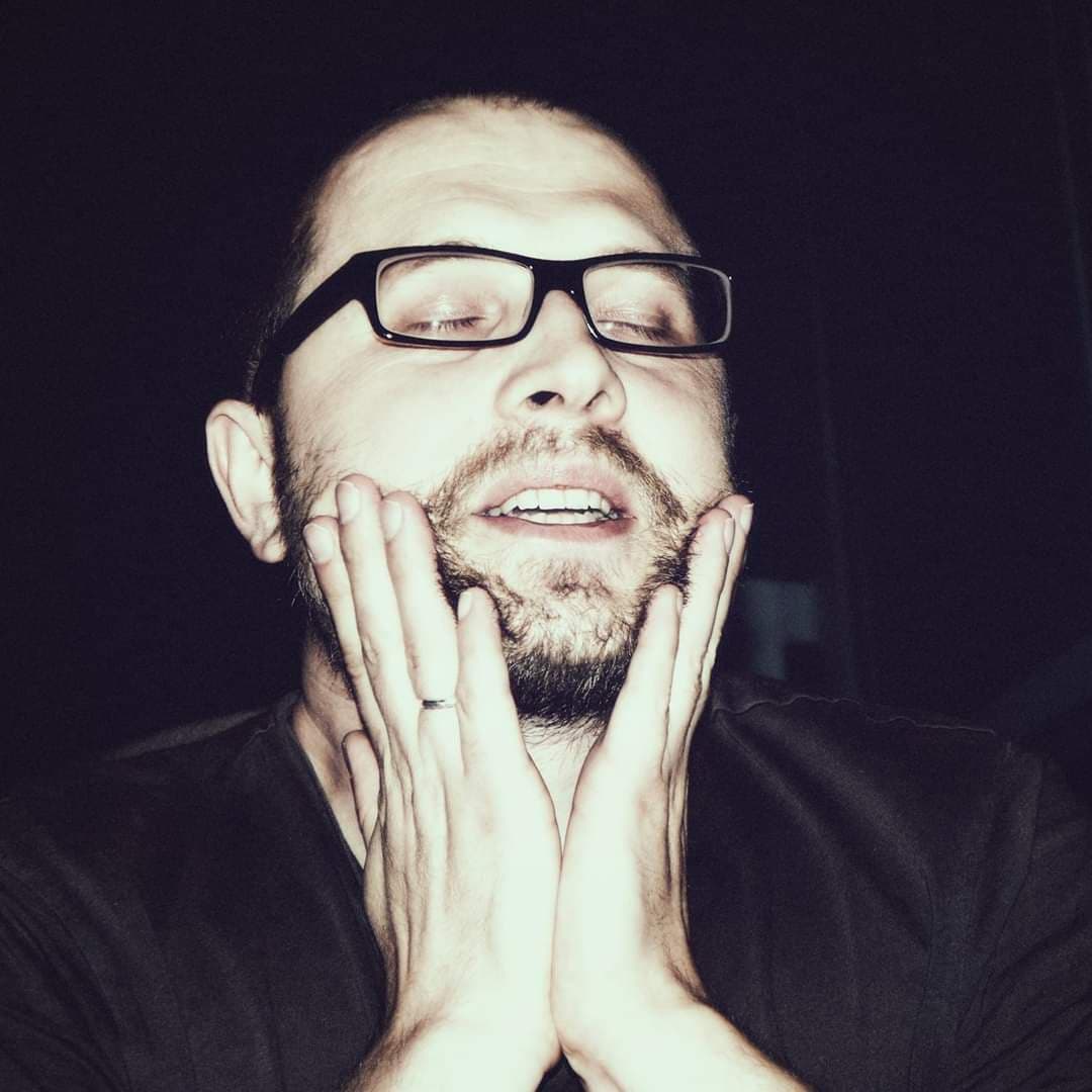 Андрій Бондар: "Поезія – це спосіб полегшити біль"